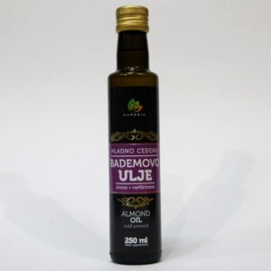 Bademovo ulje hladno ceđeno  Hyperic 250ml